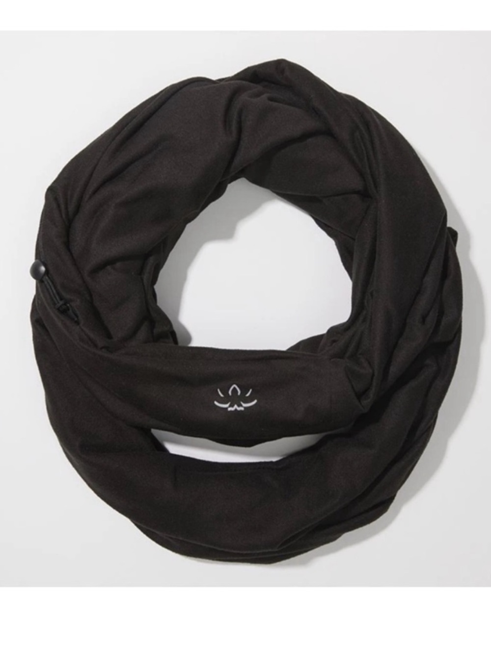 NWT- Beyond Yoga Pocket Infinity Scarf